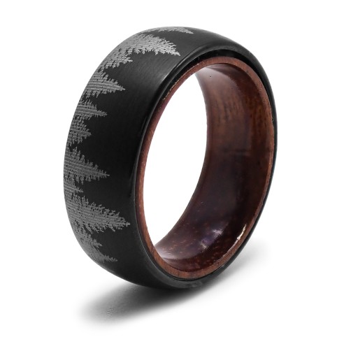 Bague tunsgtène - PVD noir - intérieur confort bois - gravure laser fôret - largeur 8mm